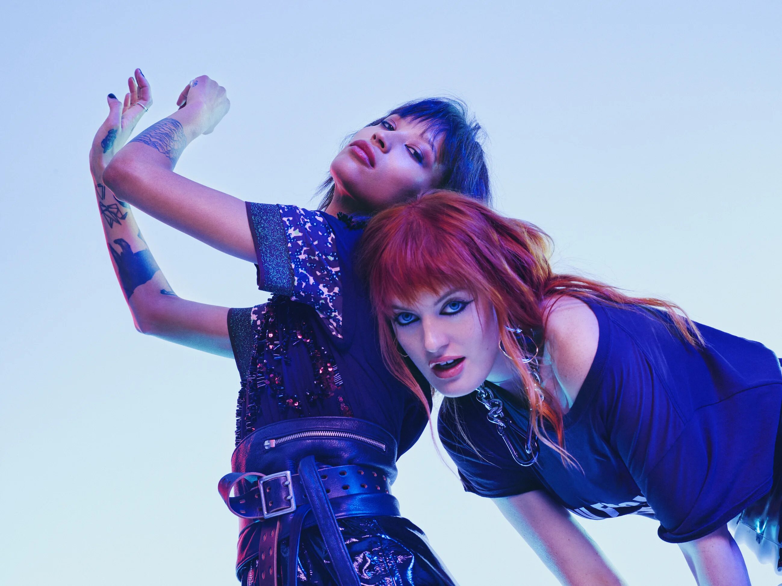 Icona pop charli xcx i love it. Группа icona Pop. Icona Pop фото.