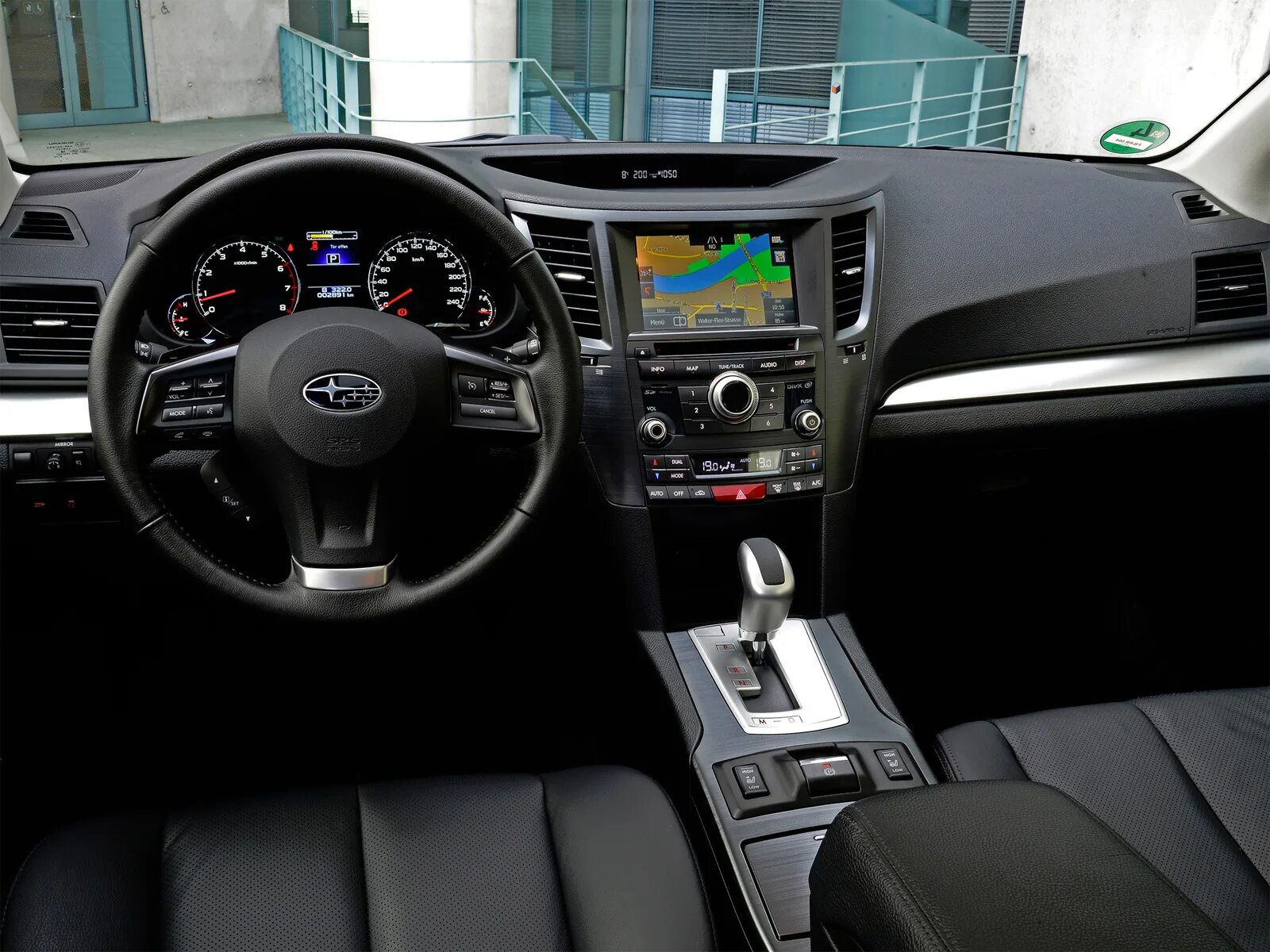 Субару аутбек салон. Subaru outback салон. Субару аутбек 2012 салон. Subaru outback салон. Субару аутбек 2015.