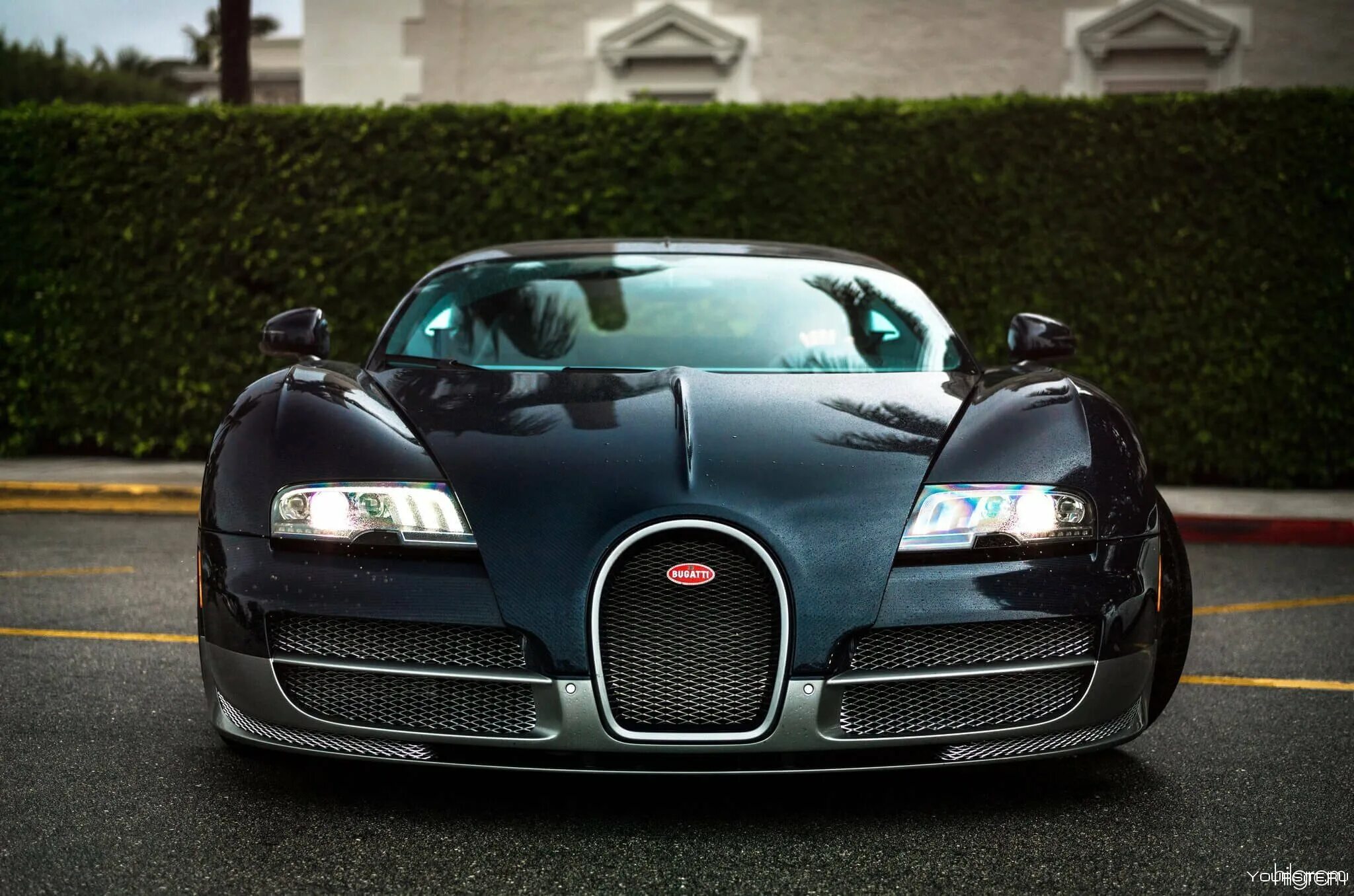 Бугатти Вейрон. Бугатти Вейрон 16 4 super Sport. Bugatti Veyron автомобили Bugatti. Bugatti Veyron 16.4. Что такое бугатти