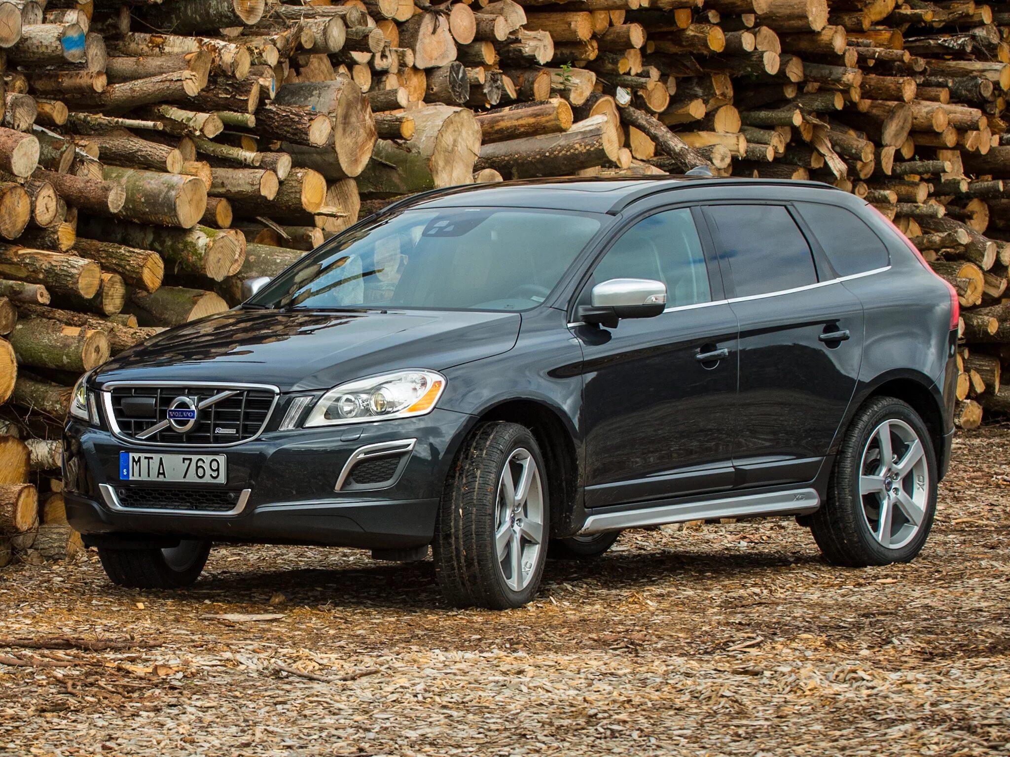 Вольво в 60 спб. Volvo s60 синяя. Вольво с60 2 поколение. Volvo s60 2014. Вольво с 60 2014.