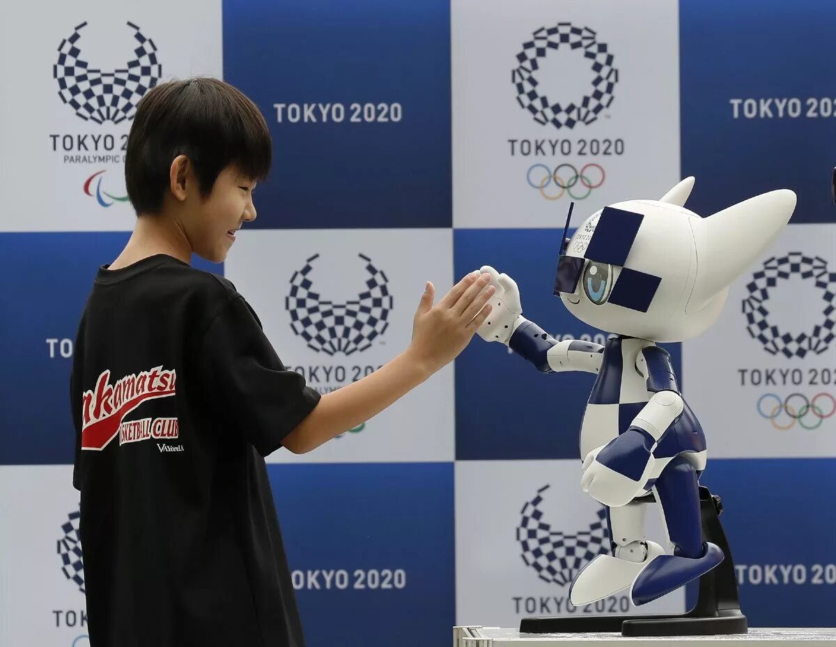 Tokyo model. Робот маскот. токио роботы. разработка роботов в токио. tokyo 2025 olympic and paralympic mascots robots.