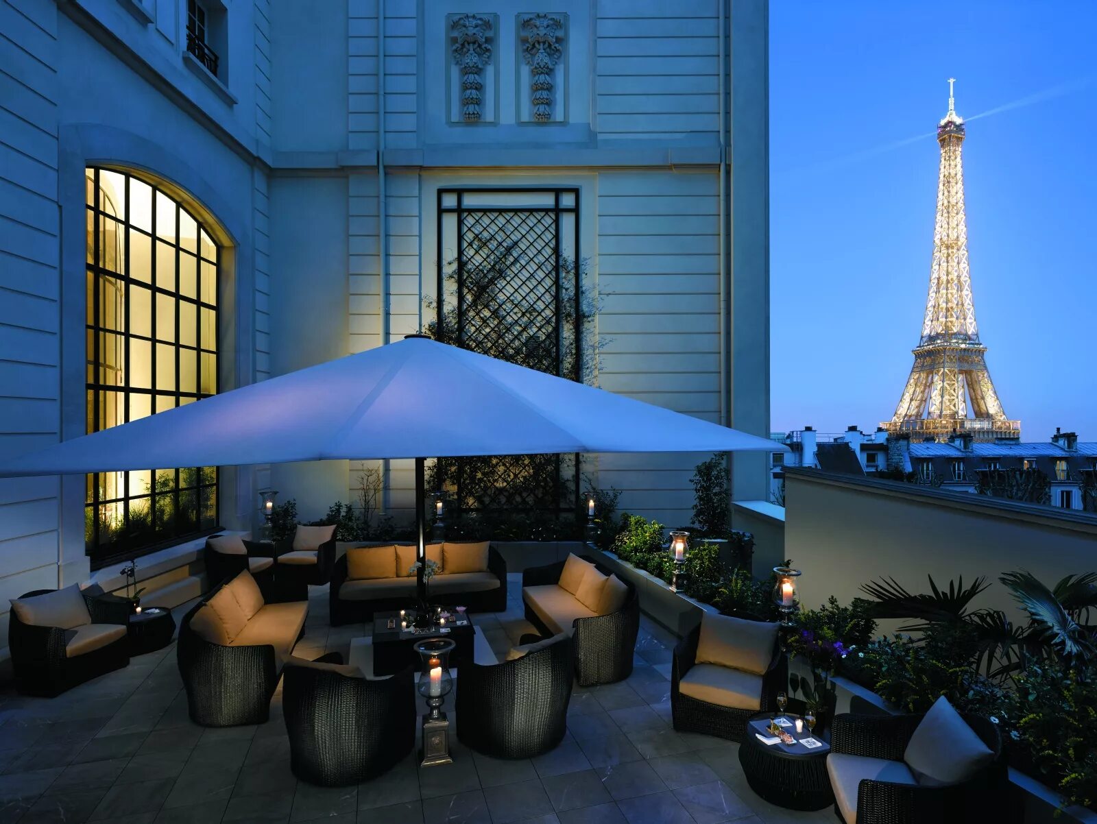 Отель Шангри ла Париж. Отель в Париже Shangri la. Отель Shangri la Париж Франция. Гостиница Shangri-la Hotel.