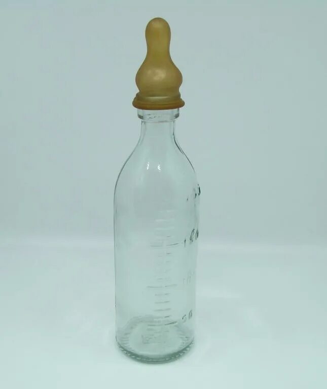 Стеклянная молочная бутылочка БДМ 200. Соска на стеклянную бутылку. Советские детские бутылочки. Стеклянная бутылочка для кормления Советская. Сосочку бутылочку