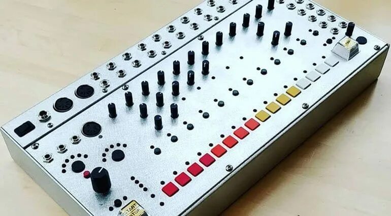 808 Eurorack. Drum Machine 80. Roland Aria Eurorack. Synth Drum scheme.