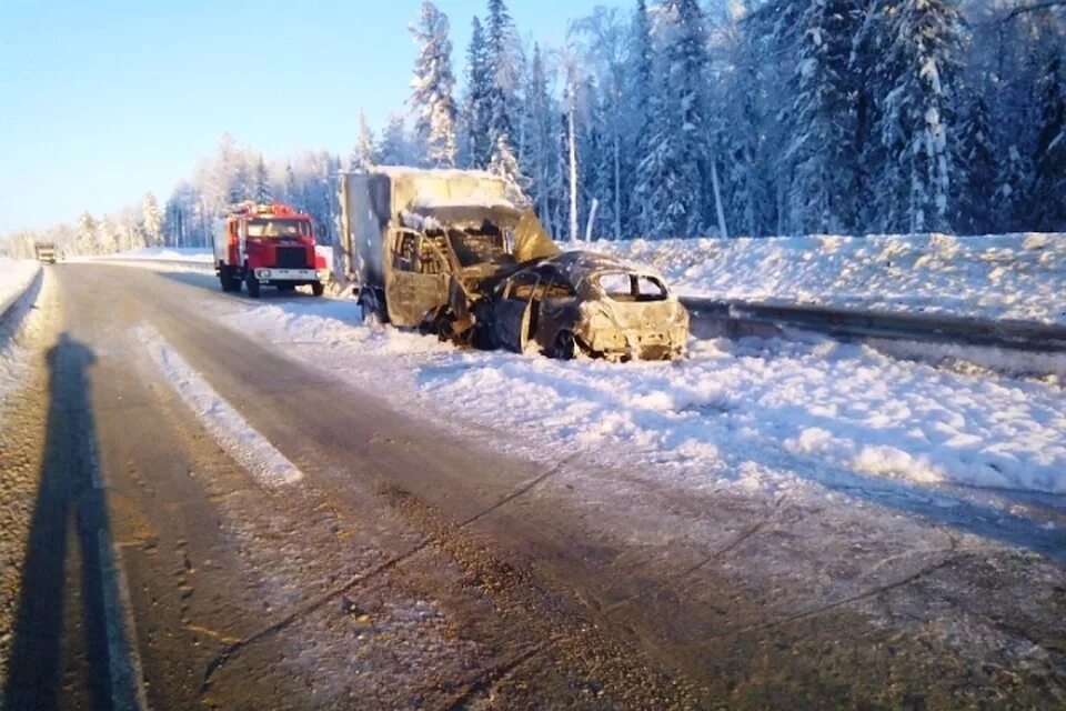 Погода октябрьское хмао приобье. Авария Белоярский район ХМАО. ДТП В Белоярском районе ХМАО.