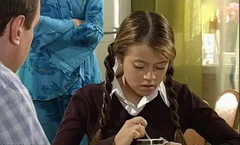 С ее падчерицами