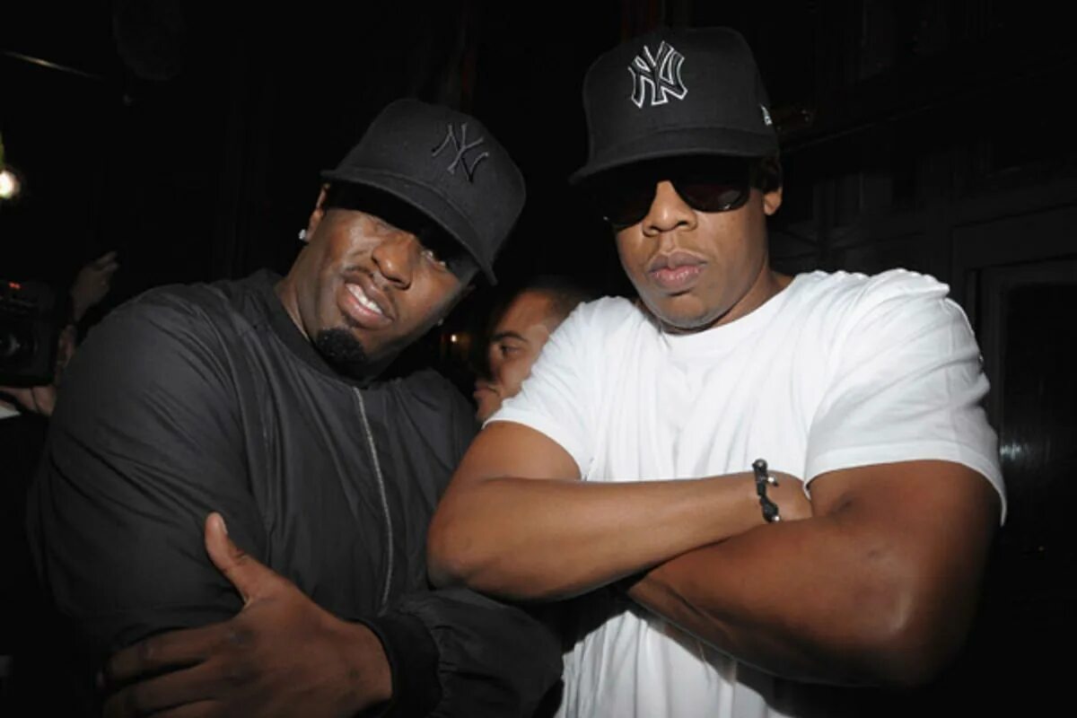 Jay taylor and justin christopher in "daddy hunt, volume 2". 2pac jay z. Daddy jay. Пафф дэдди и доктор дре. Sean "diddy" combs.