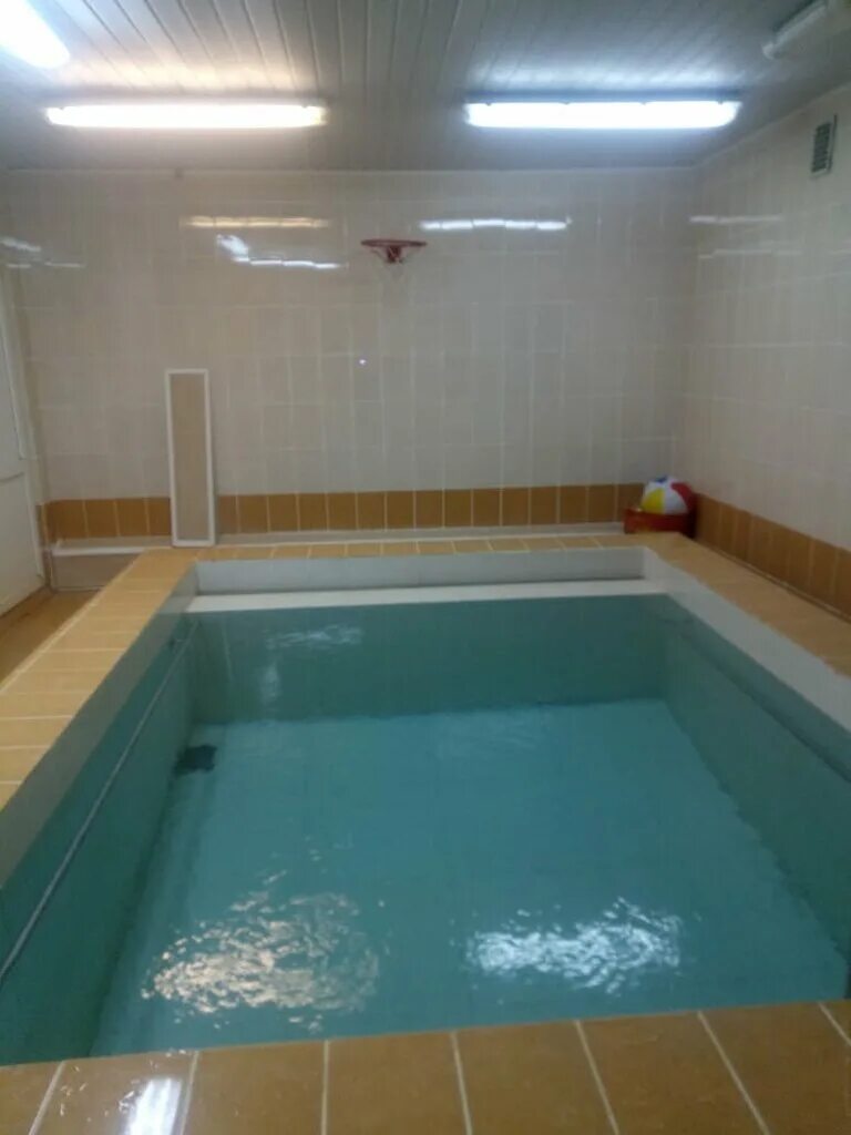 посейдон вятские поляны сауна. сауна карибы вятские поляны. карибы вятские поляны. гостиница посейдон вятские поляны. бассейн майами вятские поляны.