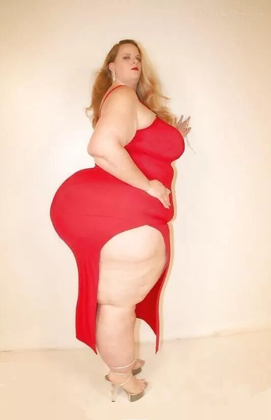 Ssbbw model. Модель плюс сайз Бобби Джо.