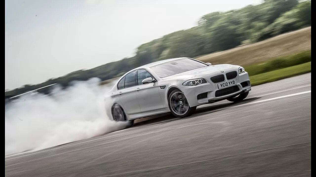 Ф10 дрифт. Bmw m5 дрифт. бмв ф10. бмв е90 дрифт. bmw m5 f10 white.