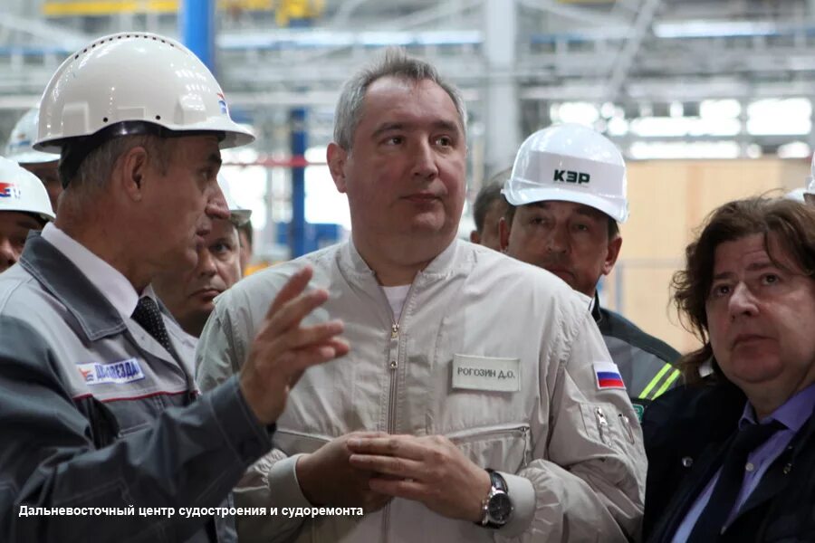 «дальневосточный центр судостроения и судоремонта» контакты. Ао дцсс лого. «дальневосточный центр судостроения и судоремонта» контакты. Лаптев константин викторович дцсс. Логотип центр судостроения.
