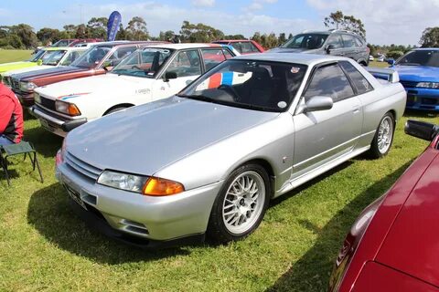 Nissan 1993