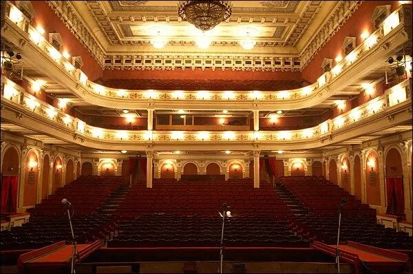 Пермский городской дворец культуры имени солдатова. Дк солдатова пермь зал. Дк солдатова пермь зал. Дк солдатова пермь зал. Схема зала дк солдатова пермь.