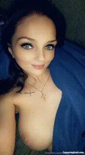 Permalink to trillapatra Nude OnlyFans Leaks. 