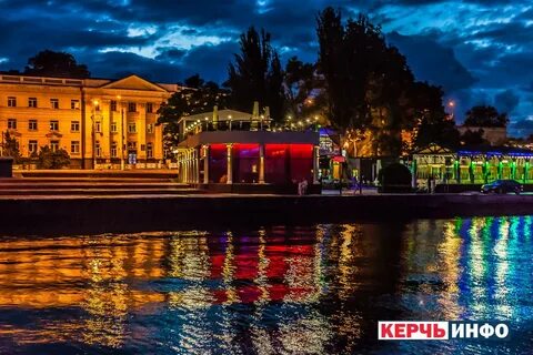 Керчь ночью