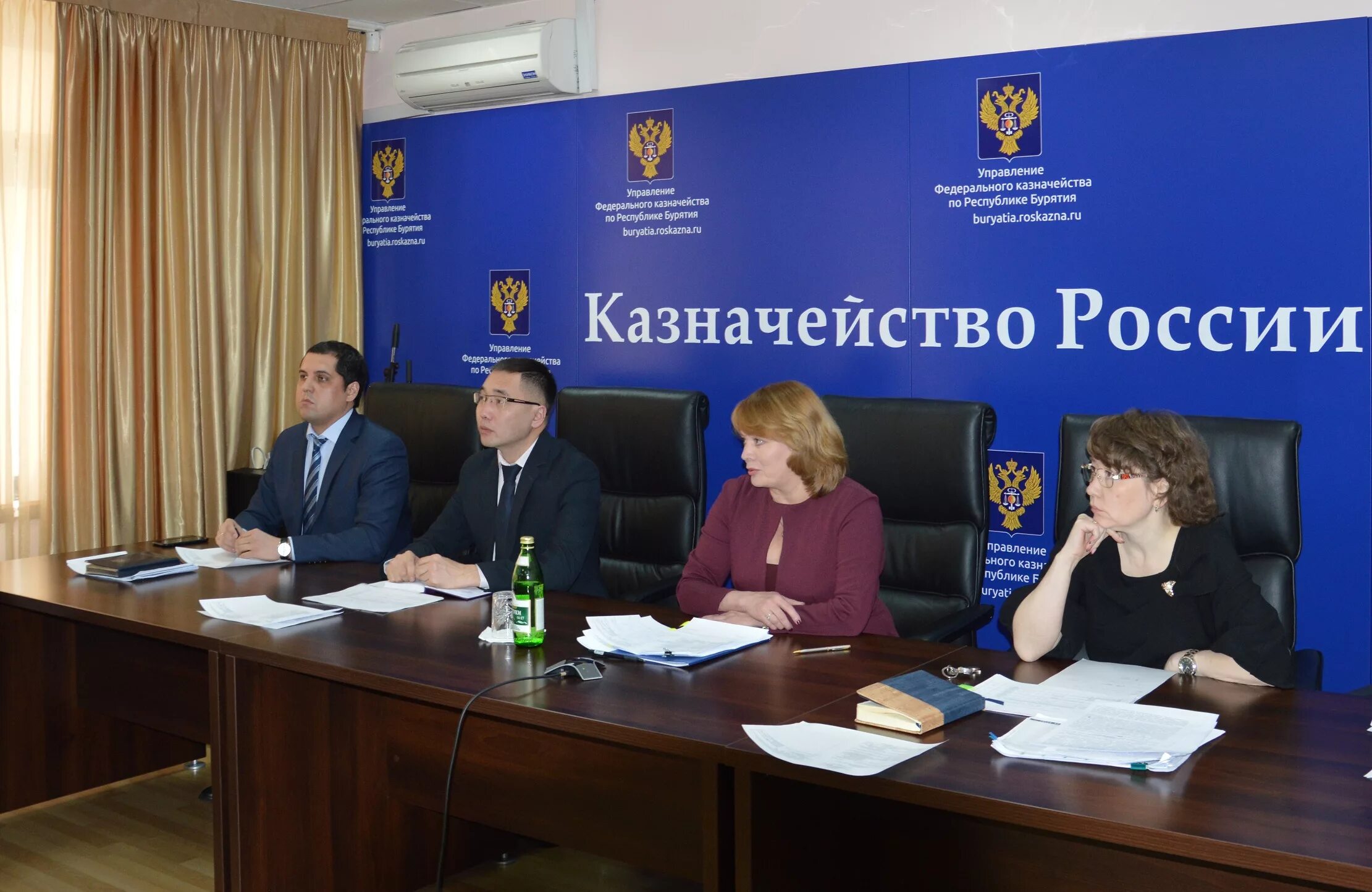Министр здравоохранения республики тыва. Управление федерального казначейства по республике карелия. Директор госстройзаказ республики тыва. Управление федерального казначейства. Управление федерального казначейства.