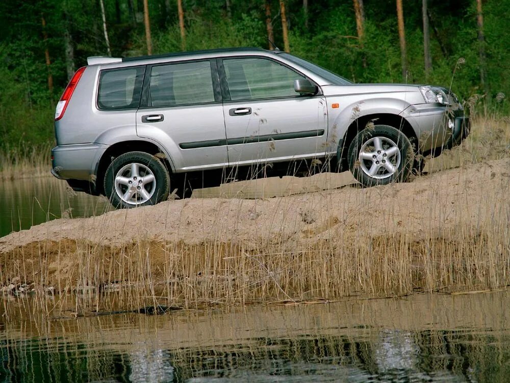 X trail 2001 год. Ниссан х-Трейл т30. Nissan x-Trail t30 2001. Ниссан x Trail 2001. Nissan x-Trail t30 2002.