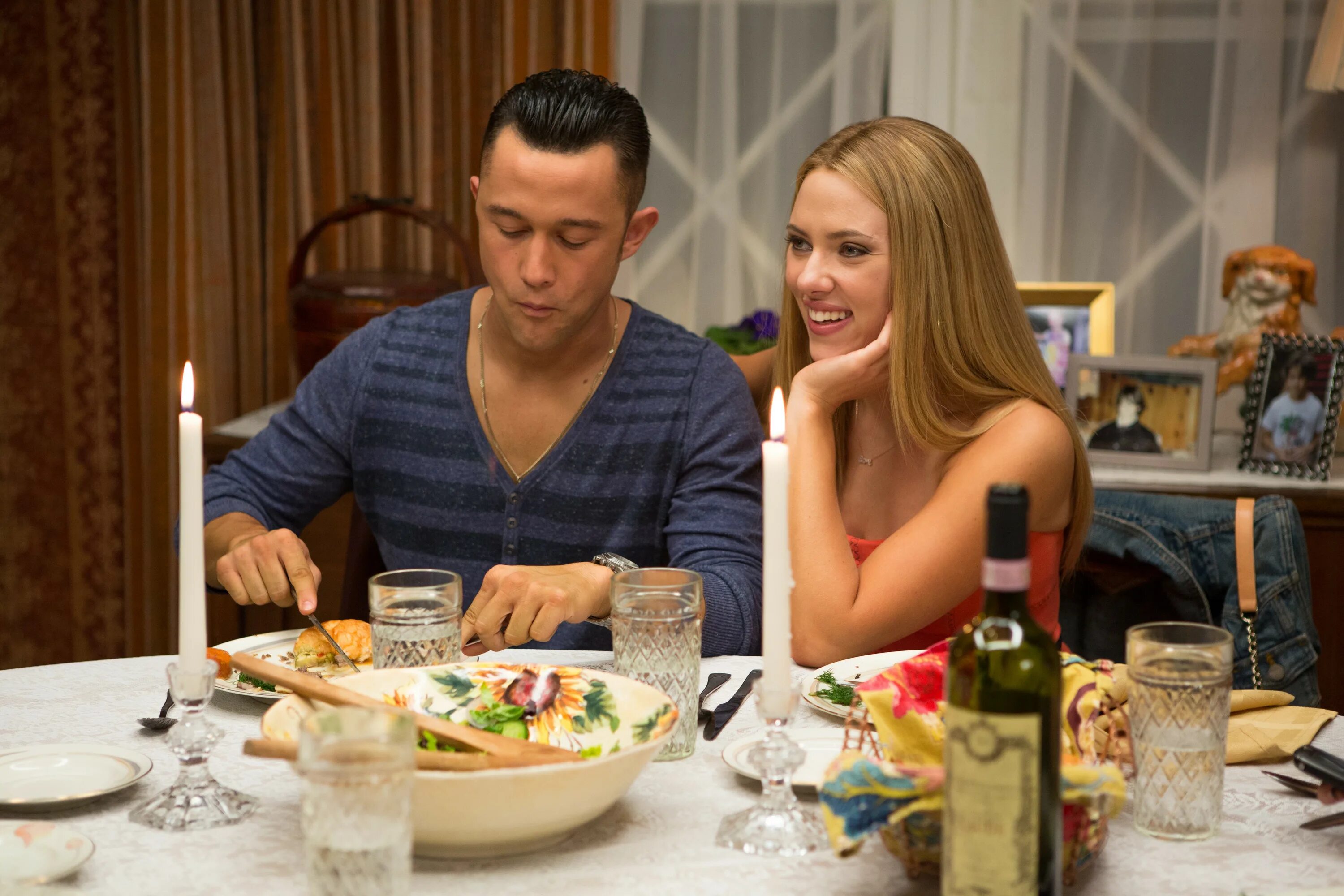 Хорошая комедия на вечер. Страсти Дон Жуана» (don Jon), 2013. Скарлетт Йоханссон страсти Дон Жуана. Страсти Дон Жуана фильм 2013 Скарлетт Йоханссон. Страсти Дон Жуана 2013 кадры из фильма.