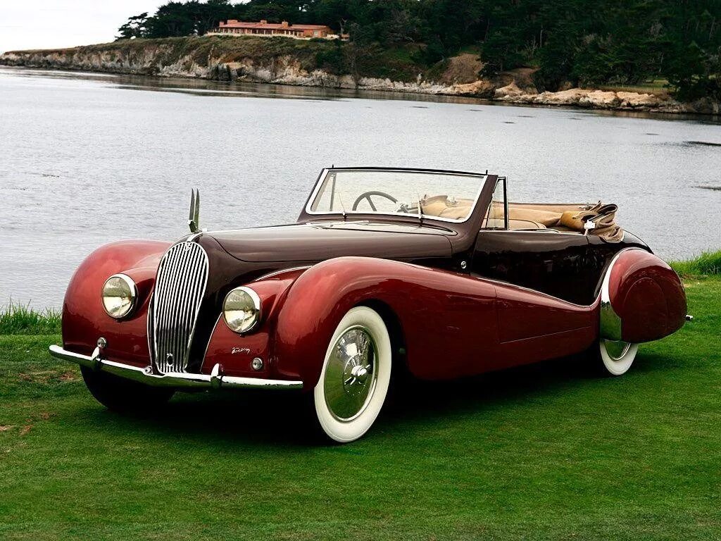 46 c 28. Voisin c28. Jaguar XK 120 Roadster 1948. Бугатти кабриолет 1935. Автомобиль Вуазен c30 1938.