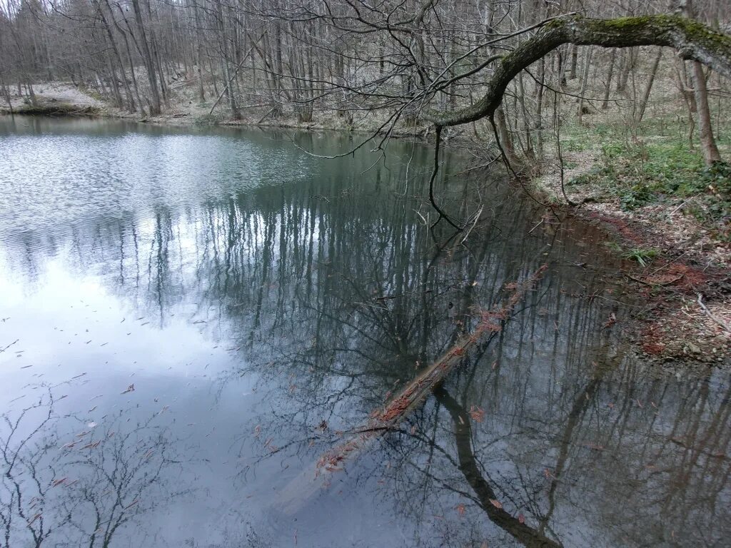 Черное озеро Хадыженск. Река Хадажка Краснодарский край. Река Хадажка в Хадыженске. Водопад Хадыженск. Хадыженск на завтра