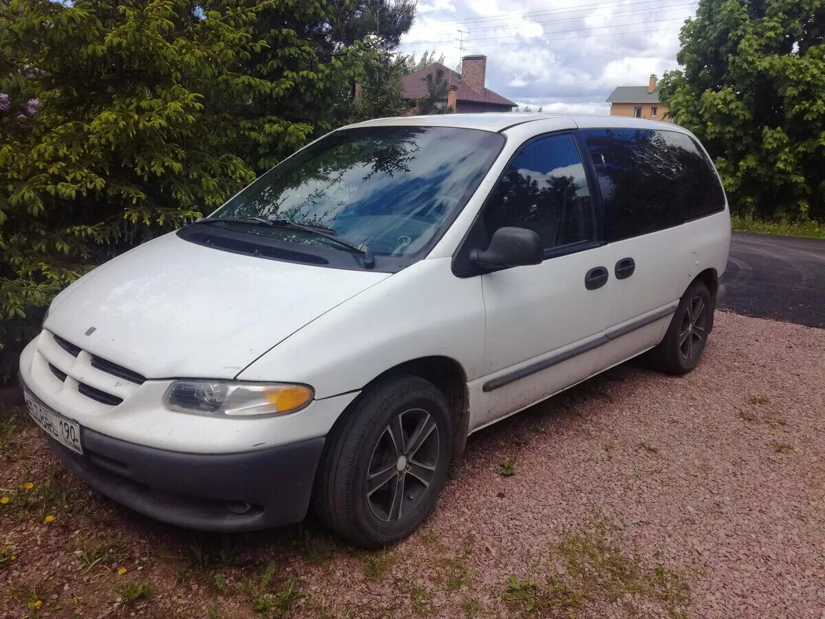 Dodge Caravan 1999. Dodge Caravan 2000. Додж Караван 1999. Додж Караван 3 1999.