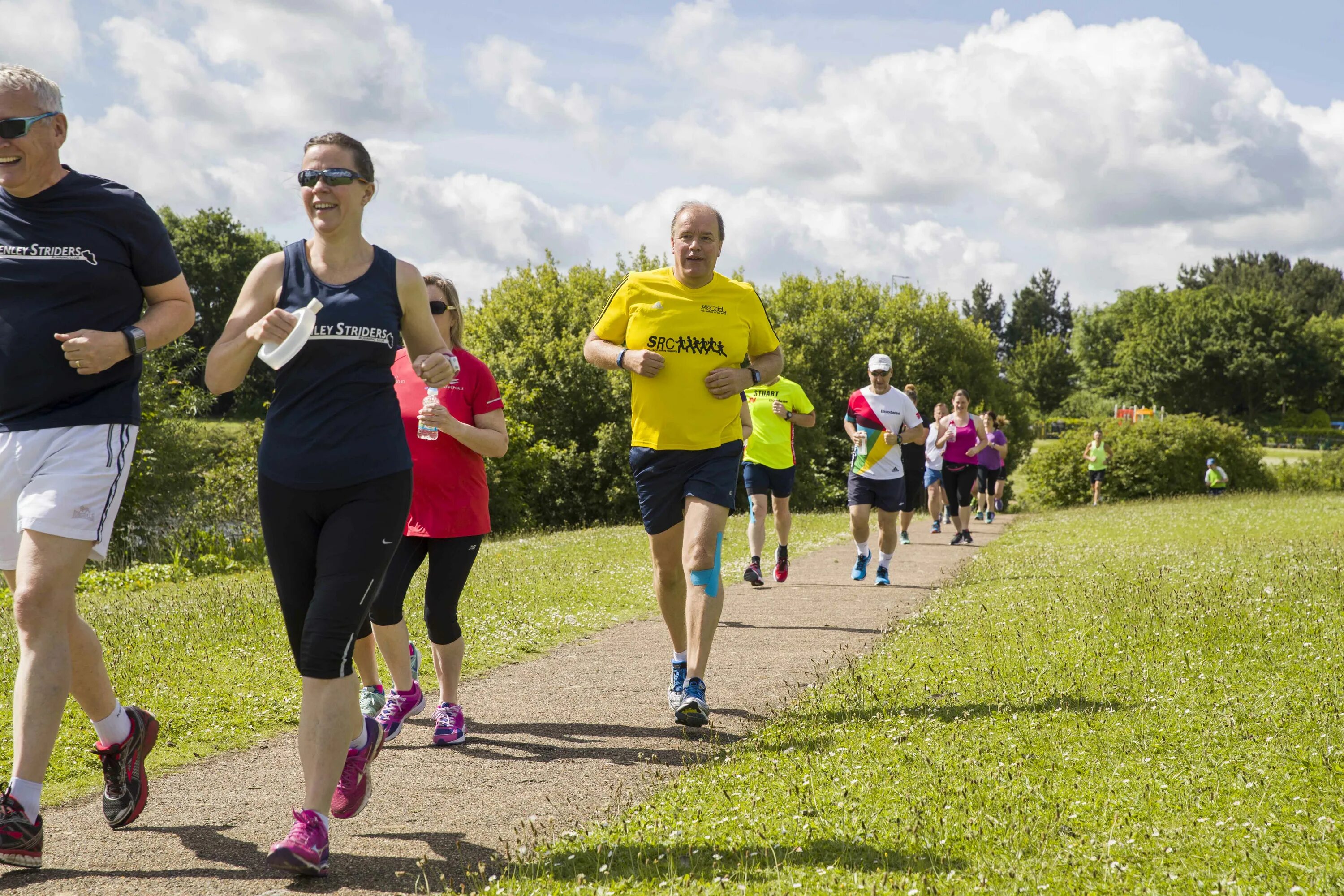 Take part in the show. Running event. community activities. take part. take part in.
