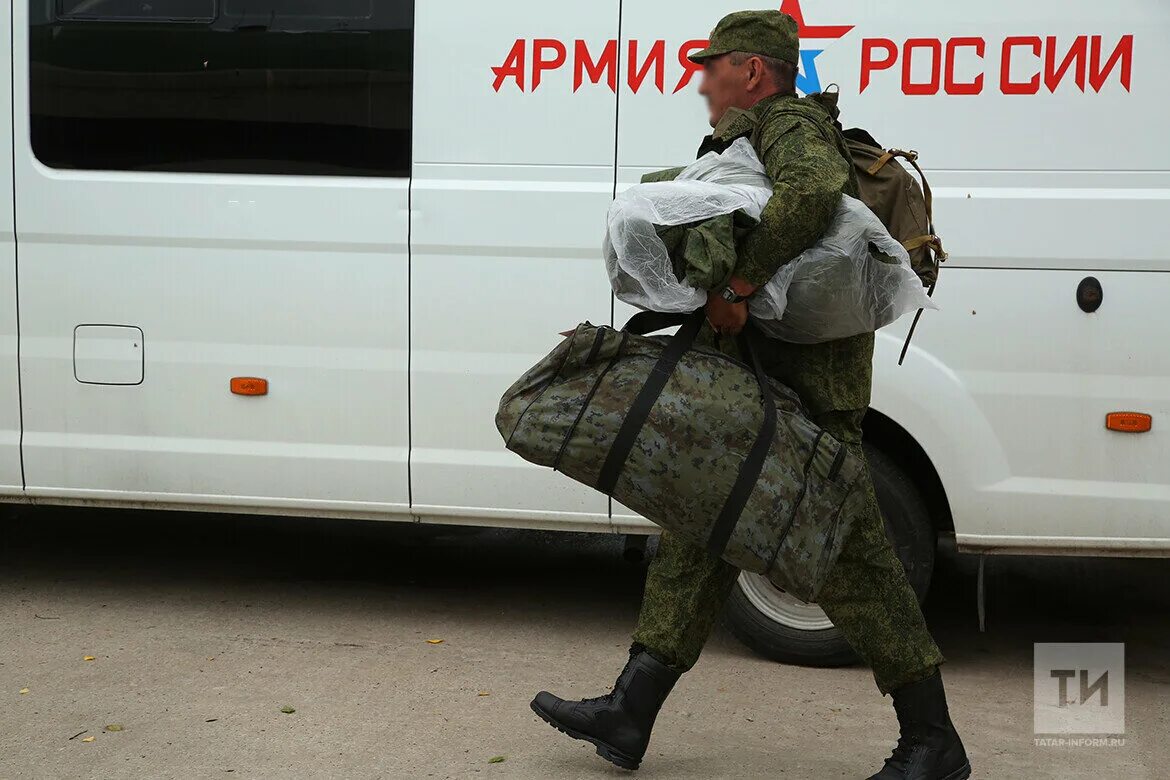 Частичная мобилизация категория в. Число мобилизованных по регионам. Скольких людей мобилизировали. Список людей на мобилизацию. Скольких людей мобилизировали.
