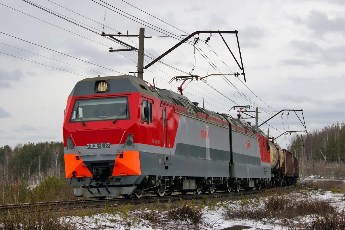 2эс10 гранит. 2эс10 электровоз. Локомотив 2эс10. Электровоз постоянного тока 2эс10 «гранит».. Трейнпикс