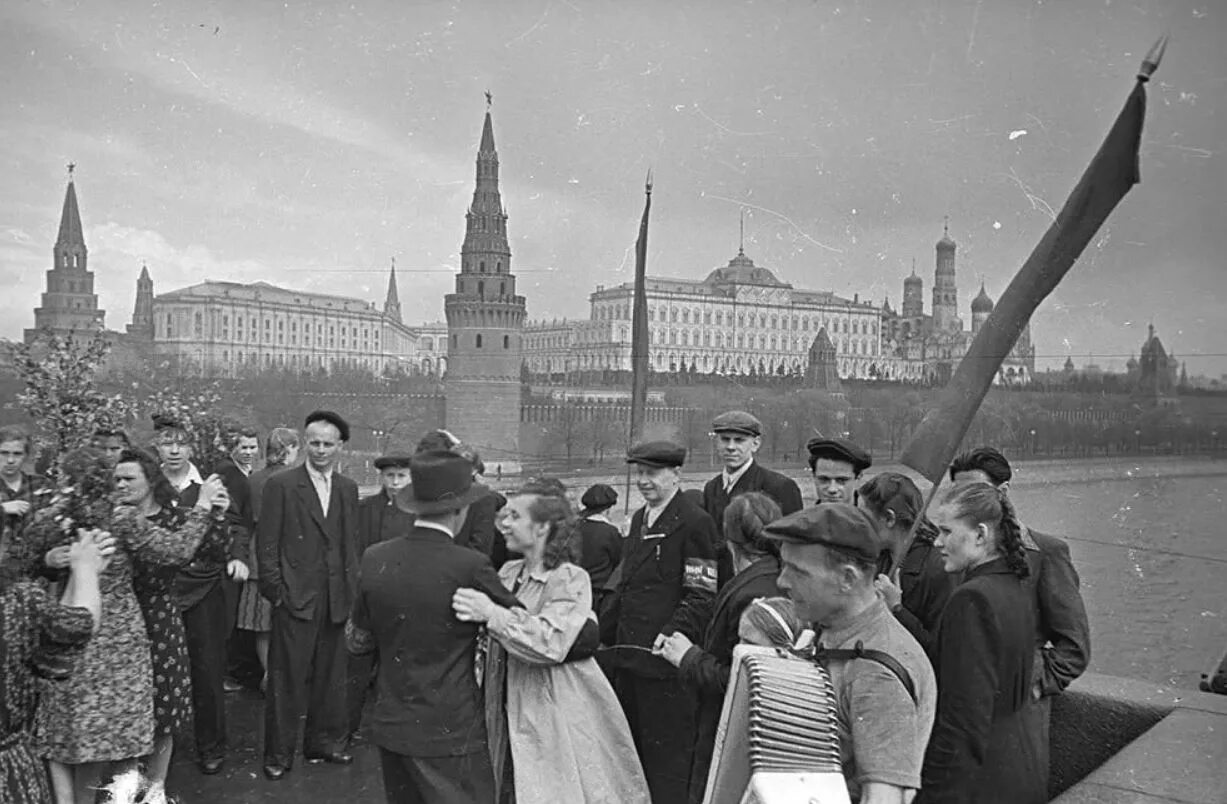 Фотографии 1930 года. Московский Кремль 1939 год. Старая Москва после войны. Советская Москва в 30-е годы. Москва 40-х.