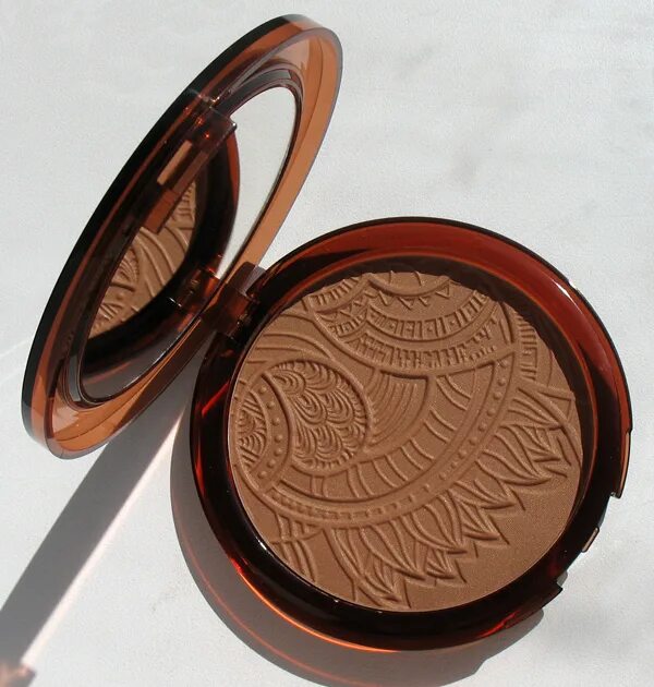 Урбан дикей бронзер. Guerlain terracotta matte. Fenty beauty бронзер. Бронзер make up forever. Бронзер бьюти.