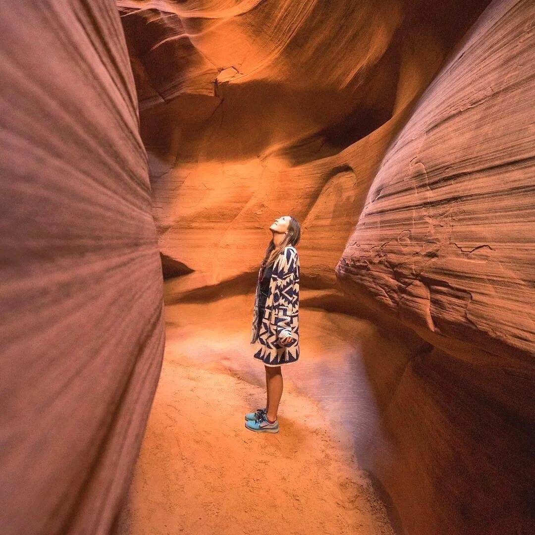 Слот-каньоны антилопы. Скитания по миру. ДОУ Сэмюэл каньон peoplelife. Lower Antelope Canyon. Tiny human