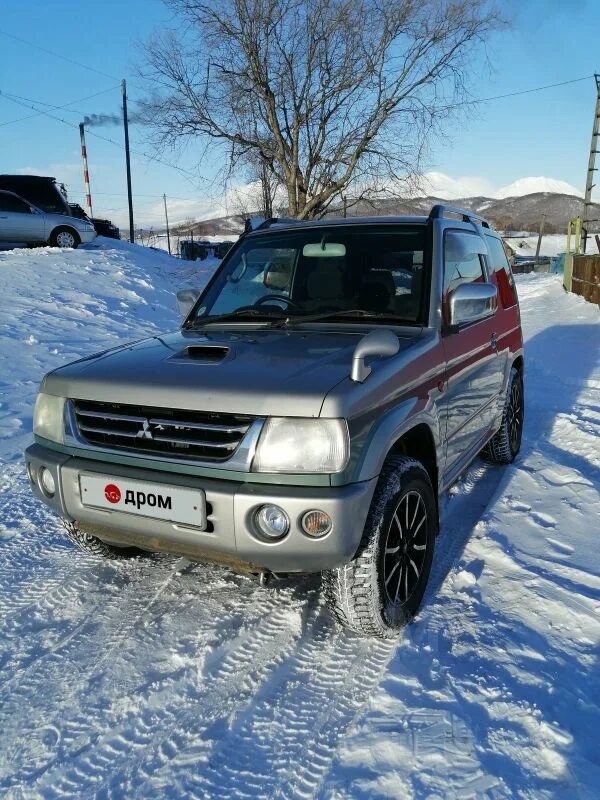 Mitsubishi pajero ii 3 двери. Паджеро мини 2004. Комфостер 33 12. Паджеро дром улан. Балка светодиодная на паджеро спорт 1.