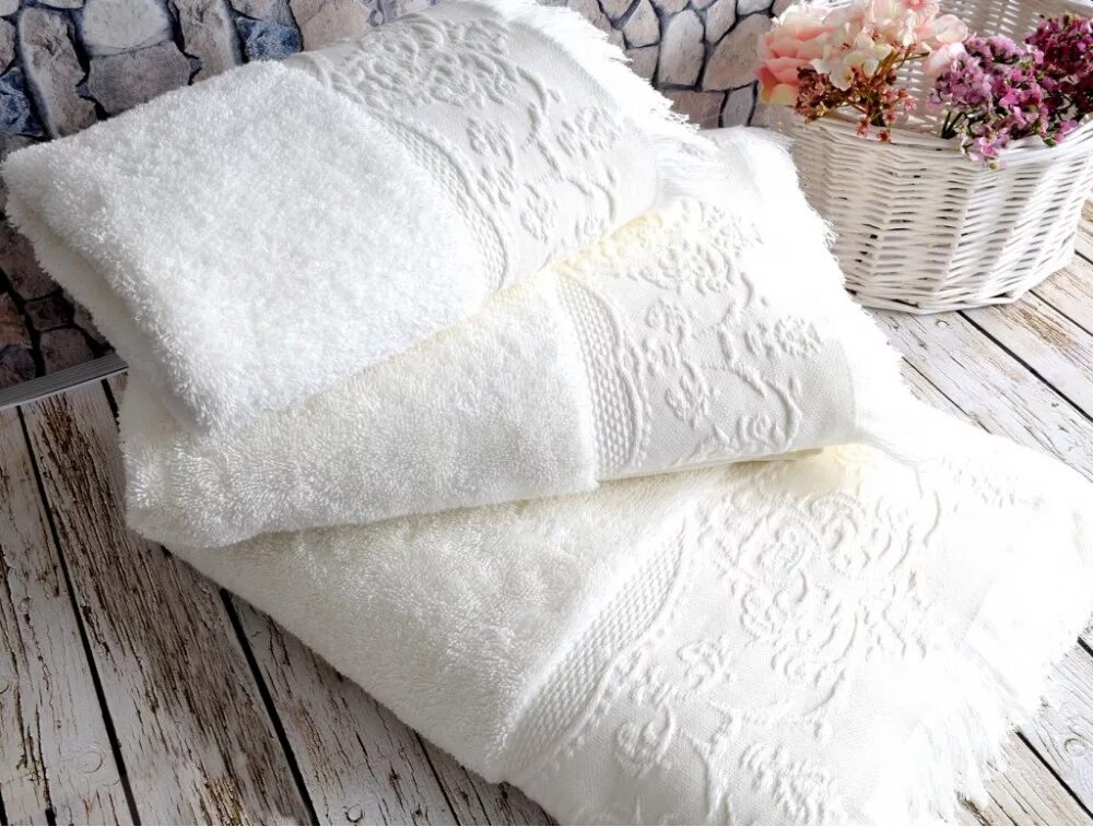 Белое банное полотенце. Шикарное полотенце. Полотенце махровое. Белоснежные полотенца. Турецкие махровые полотенца.