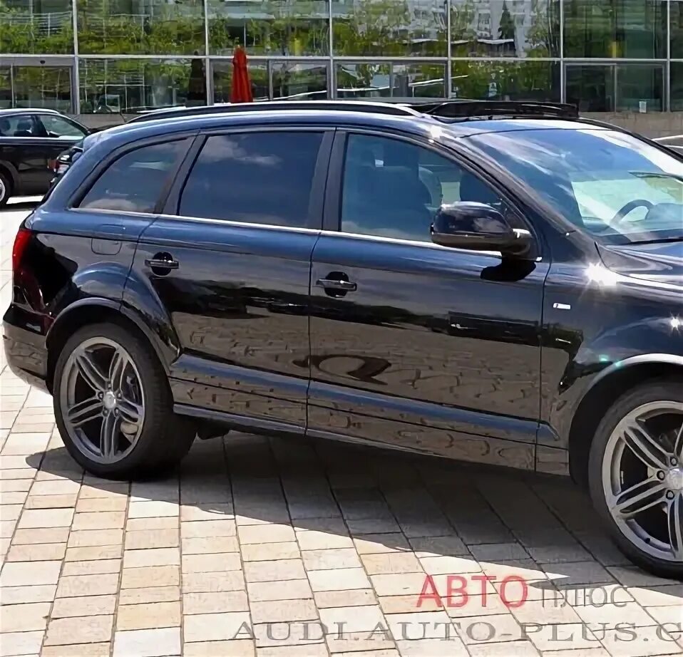 Audi q7 r18. Ауди ку 7 резина. Ауди r20 q7. Audi q7 275 45 r20. 295/40 r21 audi q7.