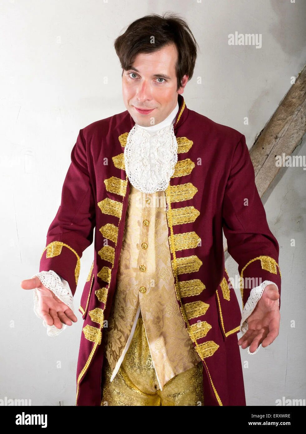 Ливрея лакея россия 19 век. Лакей. Камердинер барина 19 век. Одежда лакея. Одежда лакея.