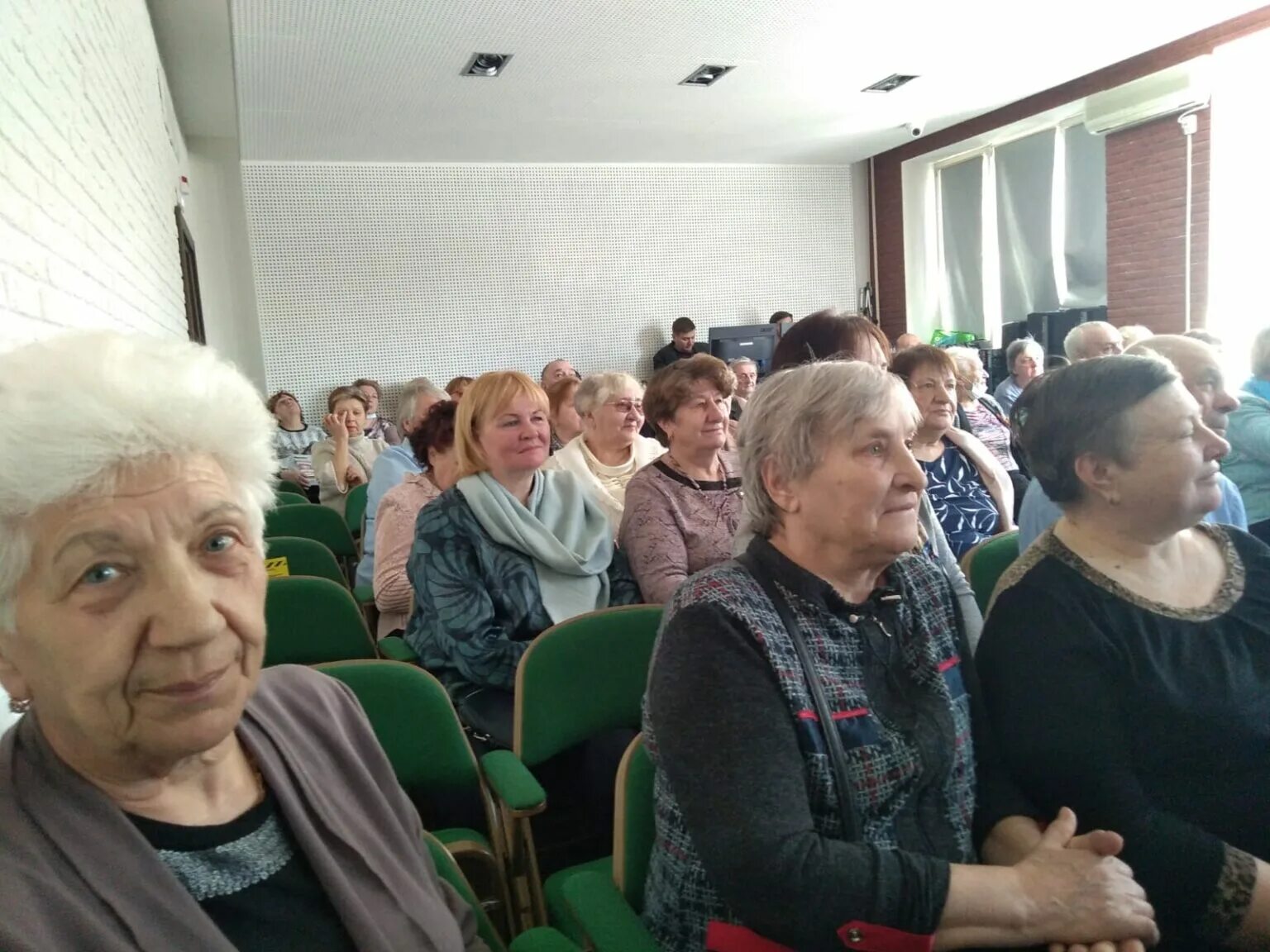 Москва зябликово сайт совета ветеранов видео. Окружной совет ветеранов юао. Совет ветеранов зил в москве. Совет ветеранов южного административного округа г москвы. Окружной совет ветеранов юао.