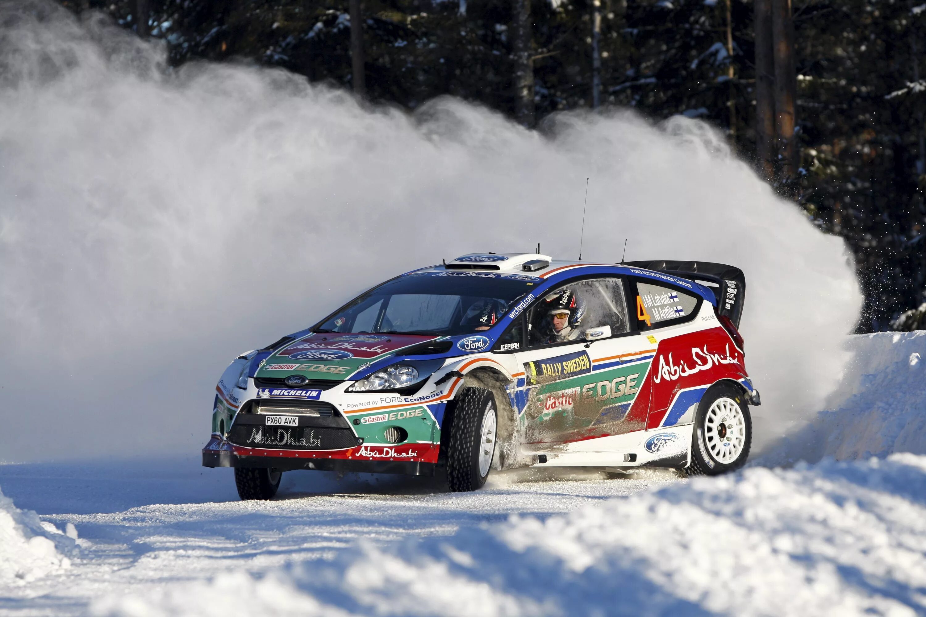 Ралли wrc. Ford Fiesta RS WRC 2011. Ford Fiesta Rally WRC Winter. Дирт ралли Форд Фиеста RS WRC. Форд Фиеста гонки ралли.