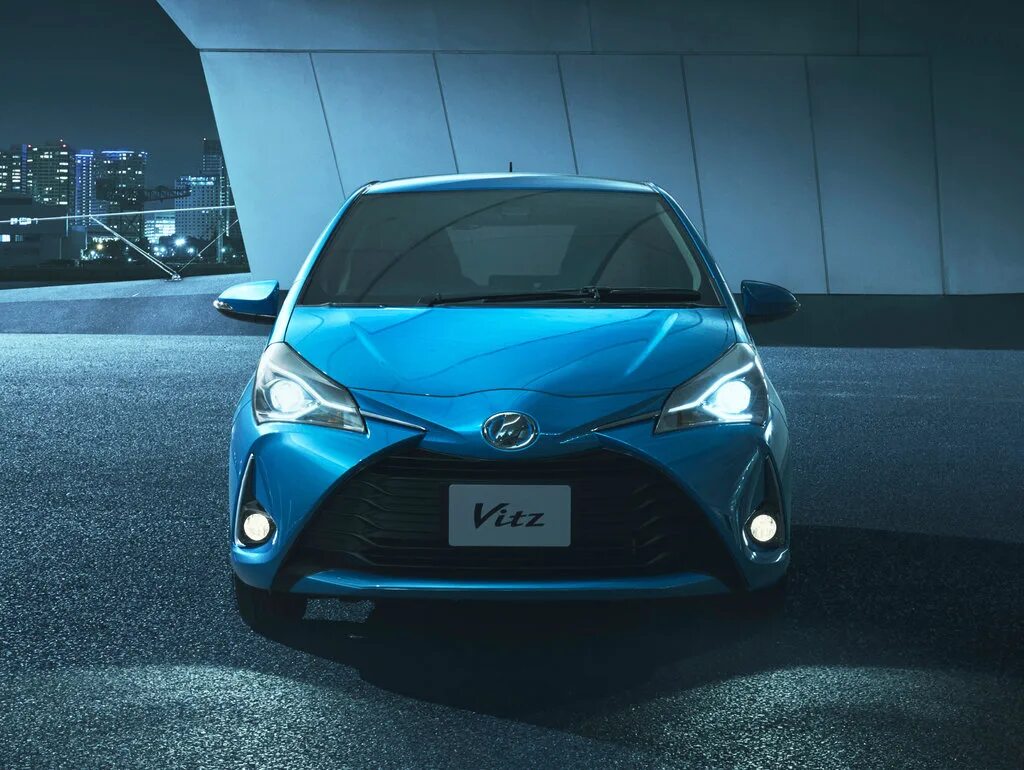 Toyota Vitz 2017. Тойота Витц 2017 года. Тойота Vitz 2017. Тойота Витц гибрид 2017. Витц гибрид