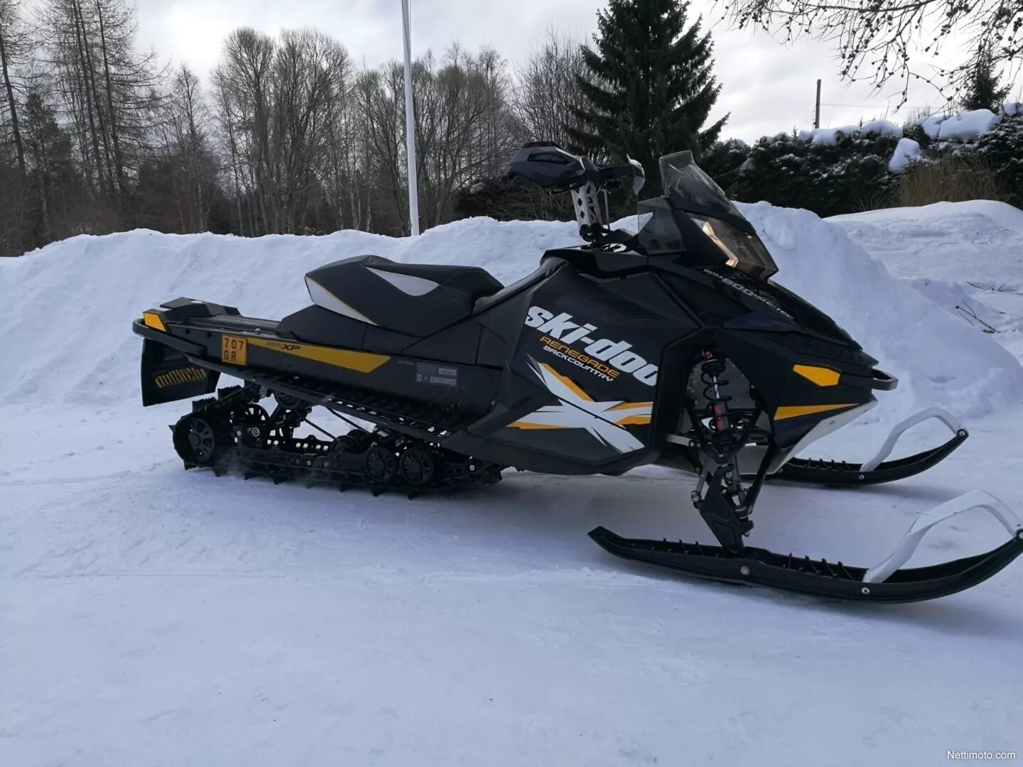 Скиду MXZ 600. Скиду MXZ 600 2006. Ski Doo 600 2006 года. Скиду 2004. Ski doo expedition 600