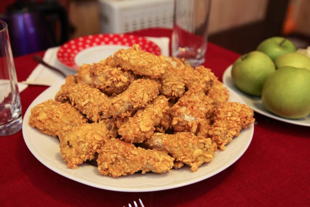 Куриные крылья как в kfc. Острые крылышки кфс. курочка крылышки кфс. куриные крылышки кфс. куриные крылышки кфс рецепт.