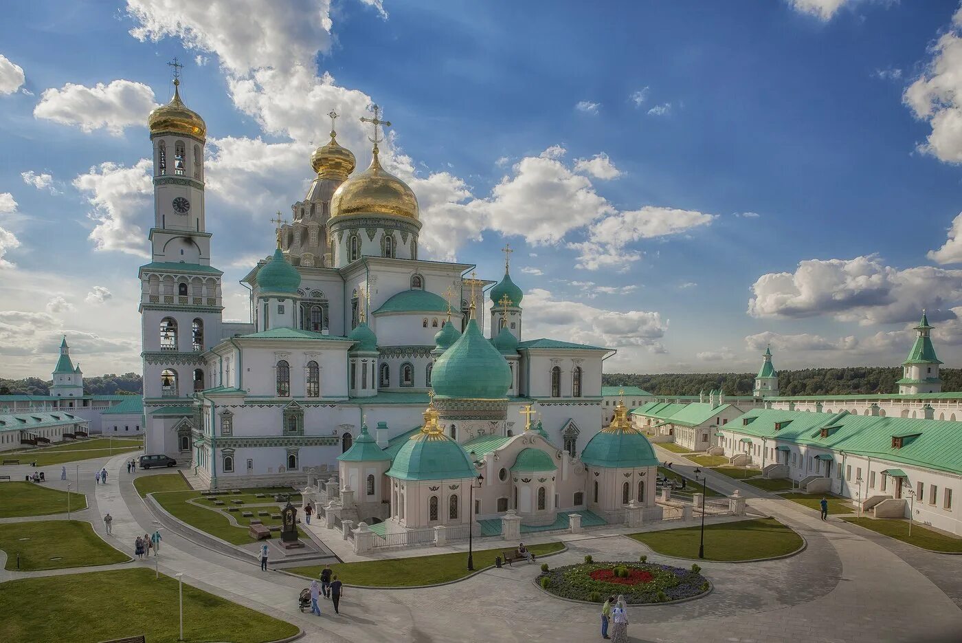 Истра новый Иерусалим монастырь. Воскресенский Новоиерусалимский монастырь. Новоиерусалимский Воскресенский монастырь в городе Истре. Подмосковный монастырь