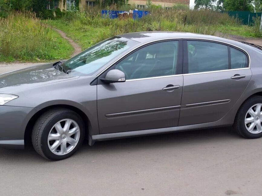 Renault laguna лифтбек. 5 дизель 2009. рено лагуна 2 хэтчбек. Renault laguna iii 2007 – 2012. Renault laguna 3 2008.