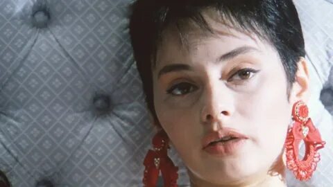 Сүйкімді қызбен онлайн порно видео