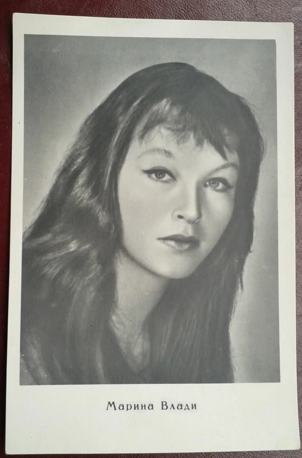 глаза как у марины влади