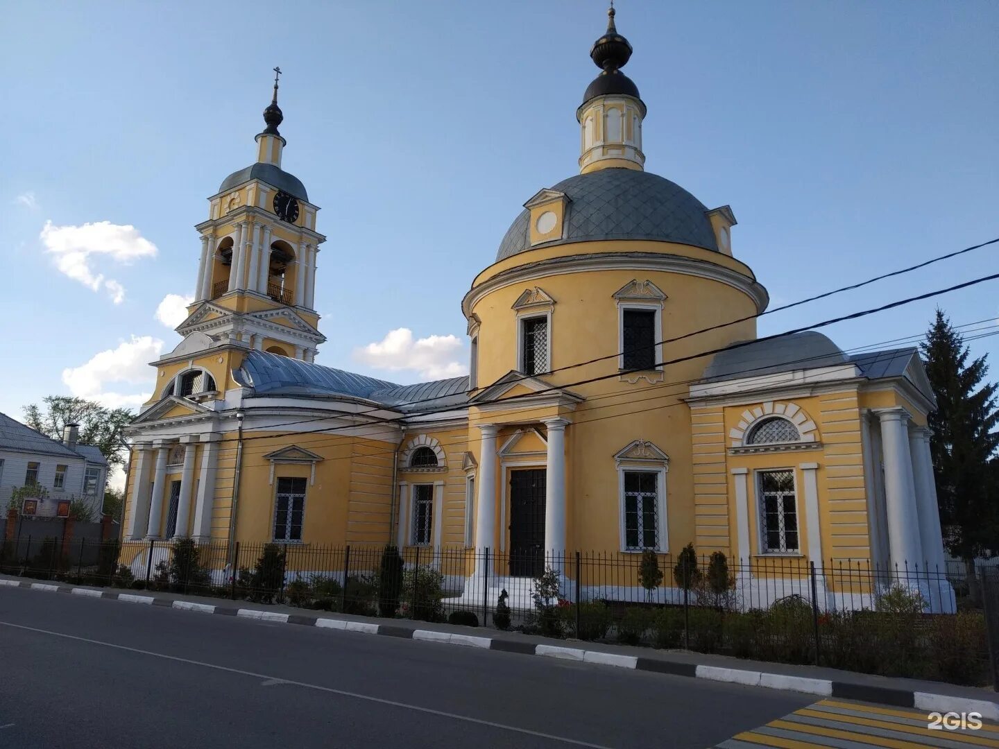 Вознесенский кафедральный собор тверь. Церковь во имя вознесения господня владимир. Храм вознесения господня в колпино. Церковь на степана разина самара. Храм в честь вознесения господня екатеринбург.