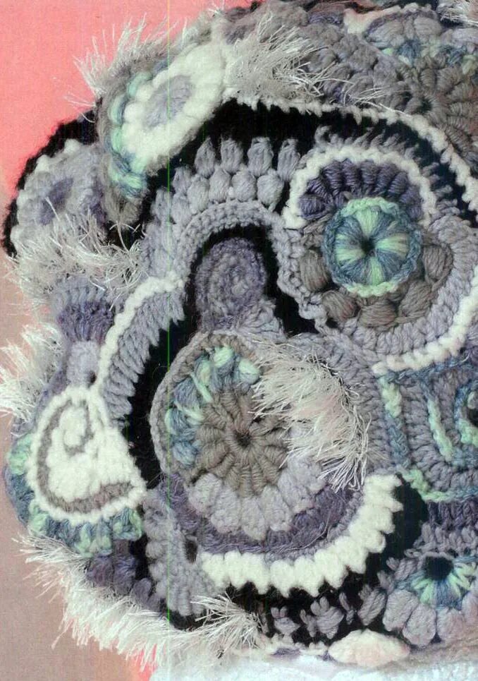 Вязание крючком техника фриформ. Фриформ скрамбли. Муаровый фриформ. Шапка фриформ.