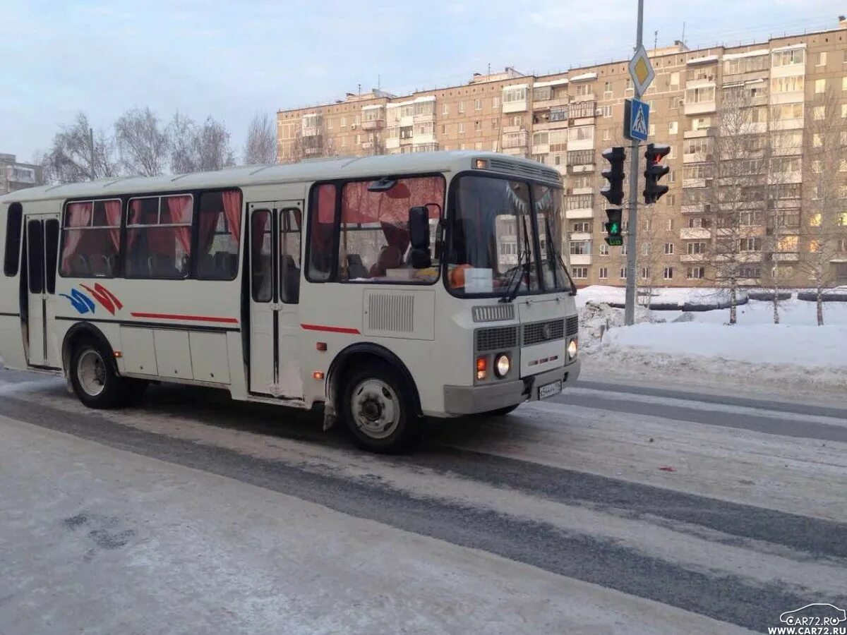 Автобус тобольск ярково. Паз тобольск. тобольский автобус. автобус тобольск. автовокзал тобольск.