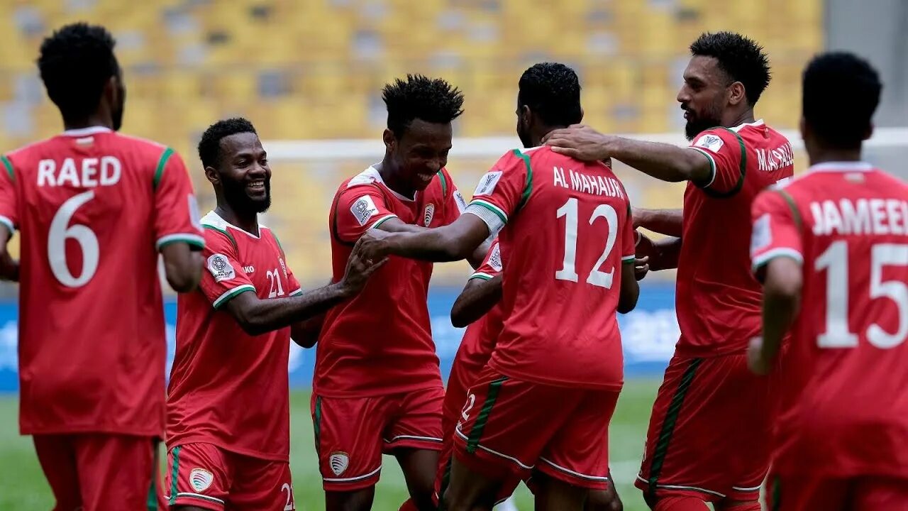 Omani football. Сборная омана по футболу матчи. Оман футбол. Сборная омана по футболу форма. Форма кубы по футболу.
