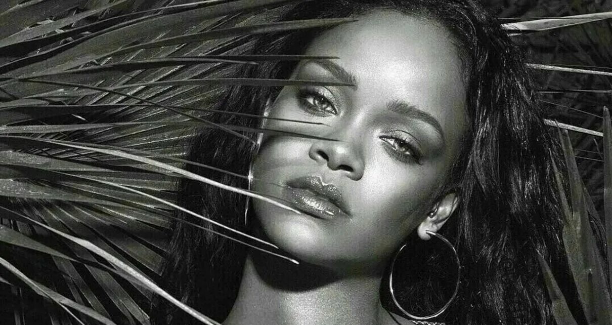 Рианна супербоул. Рианна и эминем 2023. Rihanna anti 2016. Риханна work. Рианна песня нова.