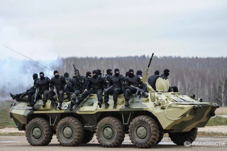 Технологии специального назначения. Цсн фсб к спн. Бтр 80 фсб цсн. Собр витязь. Технологии специального назначения.